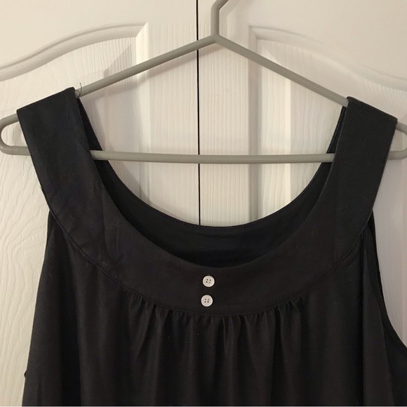 💥2 For $30💥 Unbranded Flowing Ladies Black Fading to White Tank  Top 2XL - Picture 2 of 4